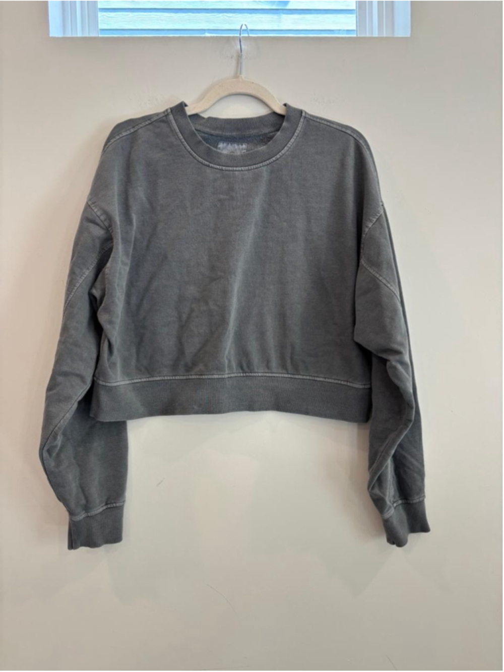 Lazy Sunday Gray Mineral Wash Cropped Long Sleeve Crewneck Sweatshirt XL #S26